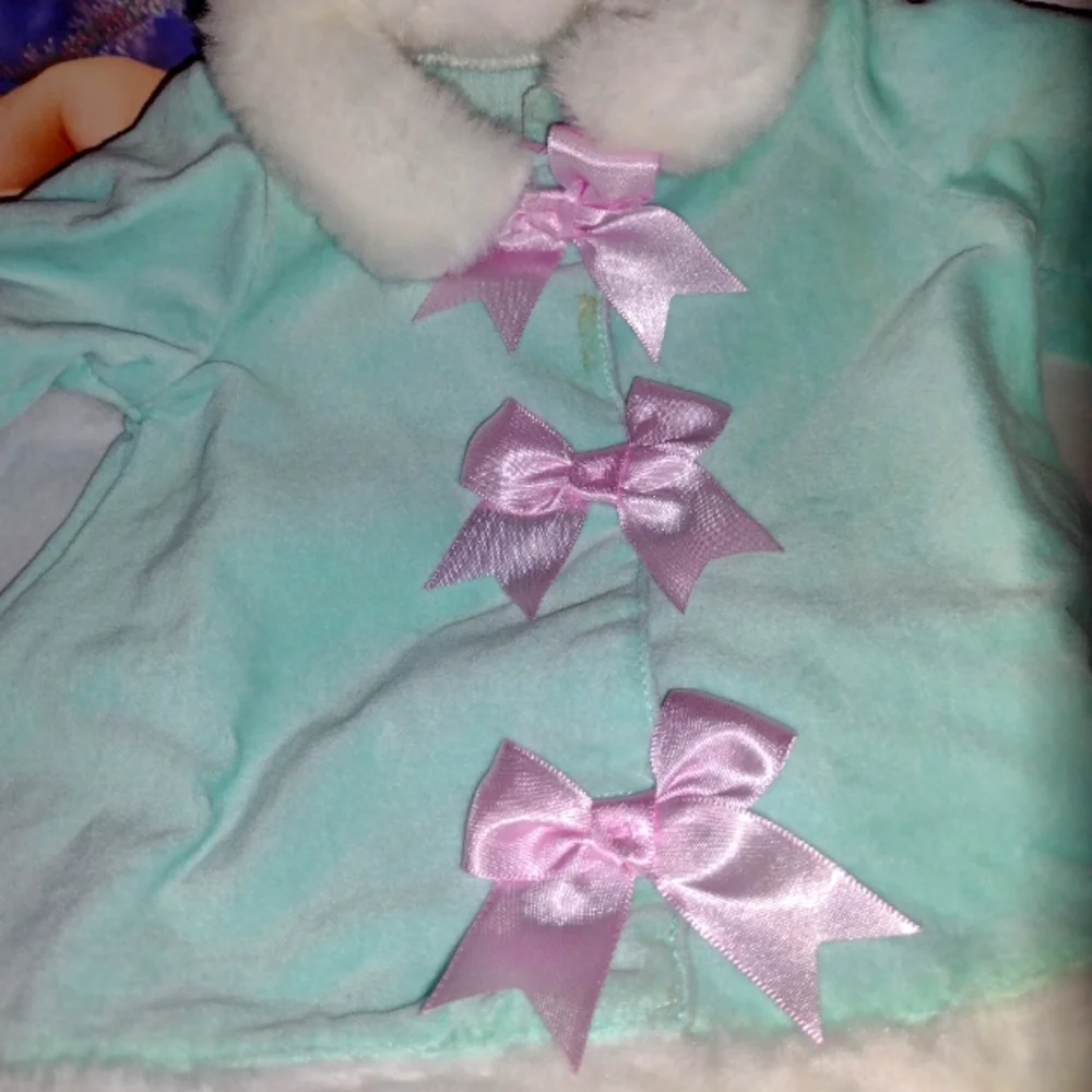 AMERICAN Girl Doll Fancy Velvet Mint Green Pink Bows Fur Cuffs Collar Bottom NWT - Picture 8 of 10